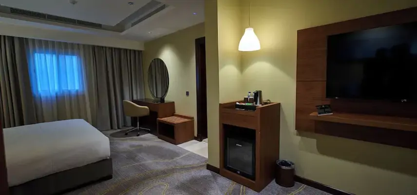 Platinum Hotel image